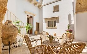 Le Mule Suite And Rooms - Specchia